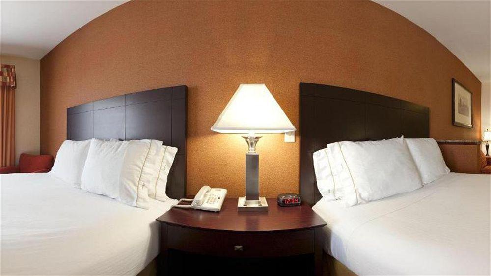 Holiday Inn Express Reno Airport By Ihg Exterior foto